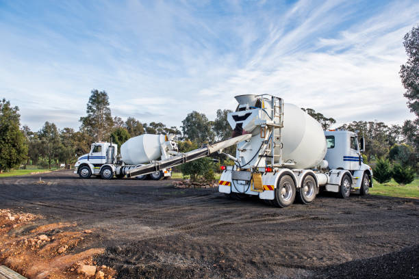 Best Driveway Concrete Repair  in Pembroke Pines, FL